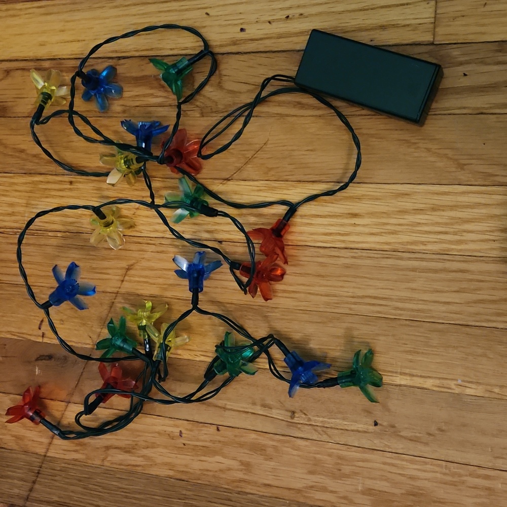 Colorful Flower String Lights - Picture 3 of 3